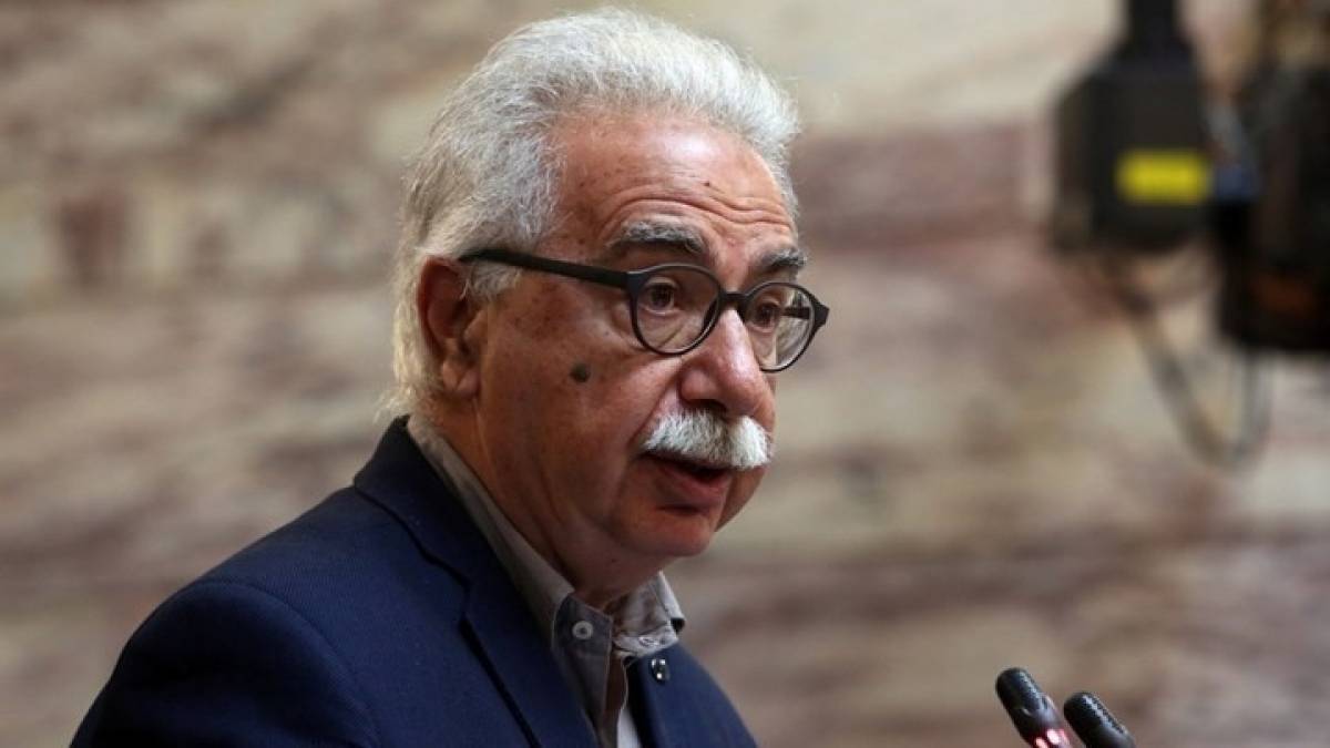 Εισαγωγή στα Πανεπιστήμια με απολυτήριο προανήγγειλε ο Γαβρόγλου