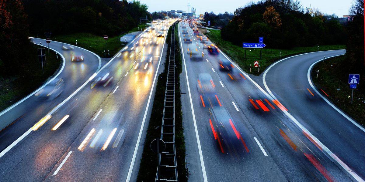 Η γερμανική αυτοκινητοβιομηχανία παρακολουθεί τις ζυμώσεις για τη νέα κυβέρνηση