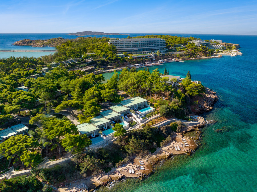 Four Seasons Astir Palace: Στη Λίστα Best Workplaces for Women