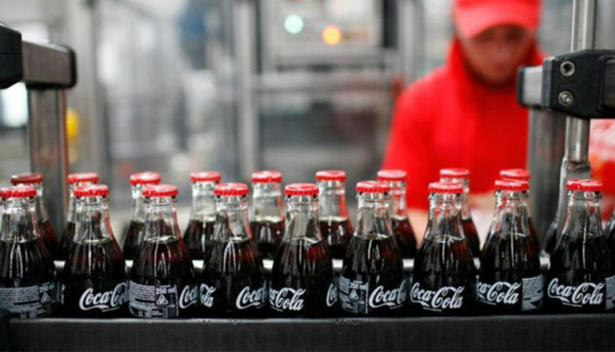 Coca Cola HBC: Αύξηση στα οργανικά έσοδα το 2024-Μέρισμα €1,03/μετοχή
