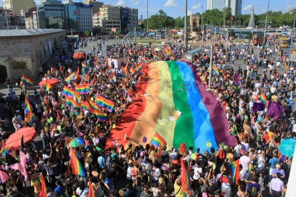 Απαγορεύτηκε το Gay Pride στην Κωνσταντινούπολη