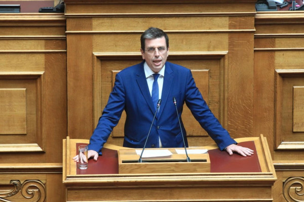 Καιρίδης: Η χώρα δεν αλλάζει μεταναστευτική πολιτική