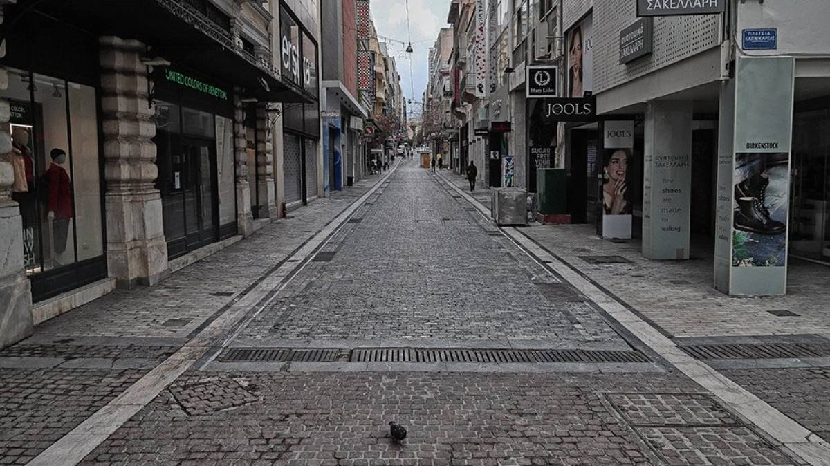 Επιφυλάξεις των ειδικών για τα επόμενα βήματα άρσης του lockdown