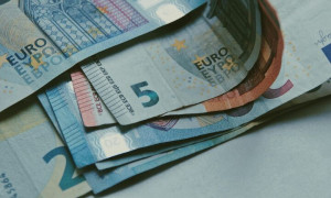 ΦΠΑ- Ελλάδα: Καμπανάκι για τη «μαύρη τρύπα» €3.17 δισ.
