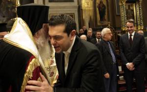 Αντιπολίτευση και για την Θεία Κοινωνία;