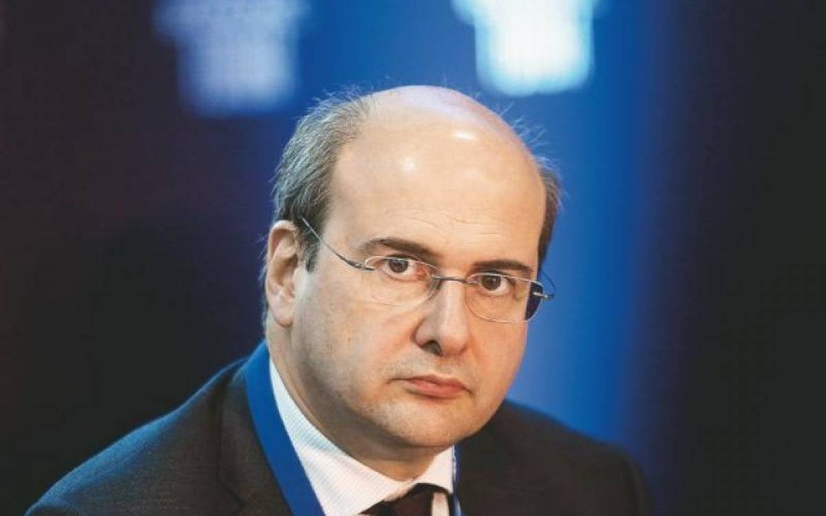 Χατζηδάκης: Πρωτοβουλίες για ανάπτυξη πράσινων χρηματοδοτήσεων