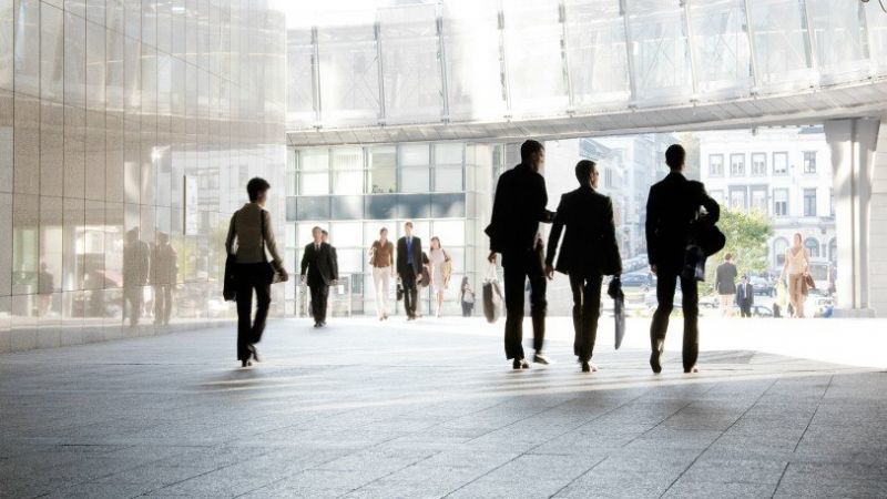 Ένας στους τρεις εργαζόμενους έχει... ταβάνι τα 600 ευρώ