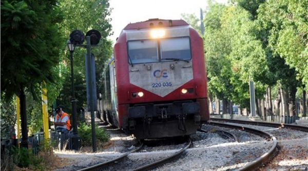 ΤΑΙΠΕΔ: "Μ΄αεροπλάνα και βαπόρια (και τρένα) το πρόγραμμα αποκρατικοποιήσεων"