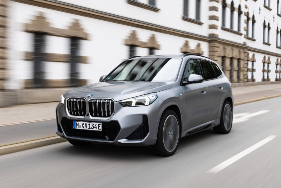 Το BMW Group διπλασιάζει τις πωλήσεις των αμιγώς ηλεκτρικών οχημάτων