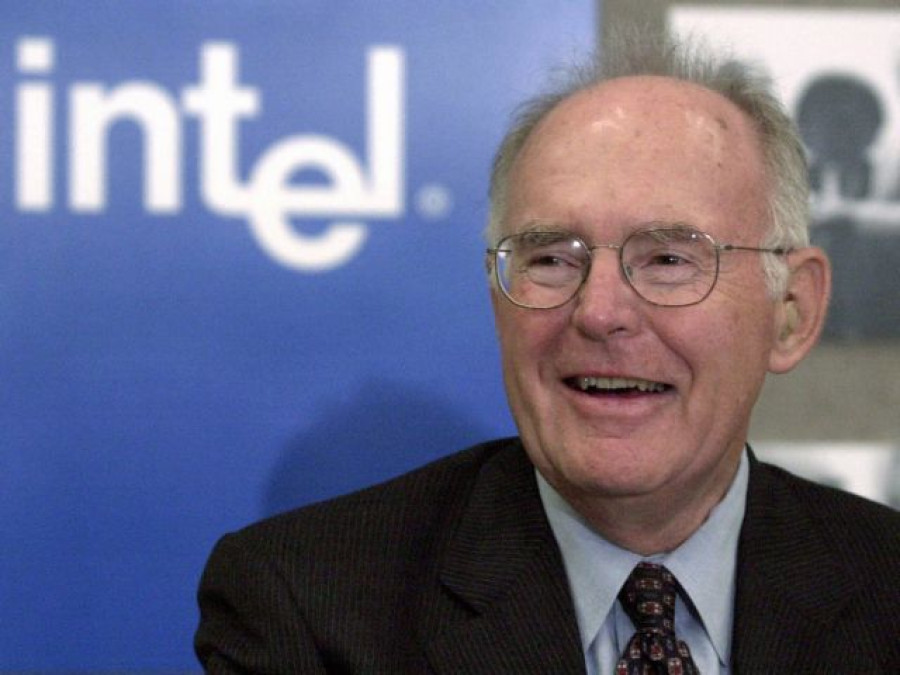 Γκόρντον Μουρ: Απεβίωσε ο «πατέρας» της Silicon Valley