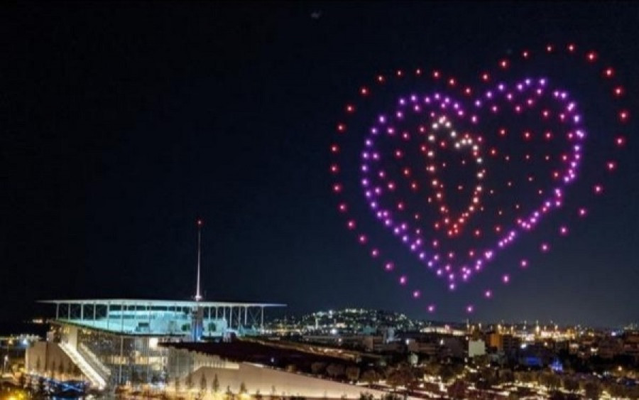 Drone show στις εγκαταστάσεις του Ιδρύματος Σταύρος Νιάρχος