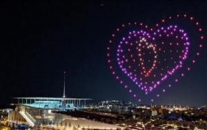 Drone show στις εγκαταστάσεις του Ιδρύματος Σταύρος Νιάρχος