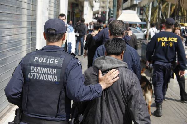 ΕΛΑΣ: Επαναπατρίστηκαν 966 αλλοδαποί τον Σεπτέμβριο
