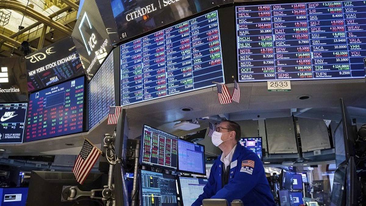 «Βυθίζεται» η Wall Street: «Βαρίδι» η τεχνολογία-Αρνητική πρωταγωνίστρια η Goldman
