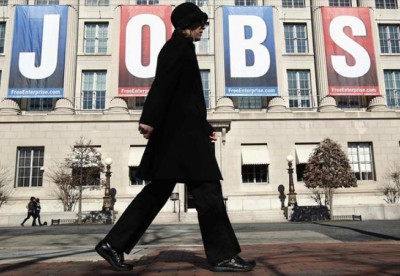 ΗΠΑ: Σε υψηλό 1,5 έτους τα νέα επιδόματα ανεργίας