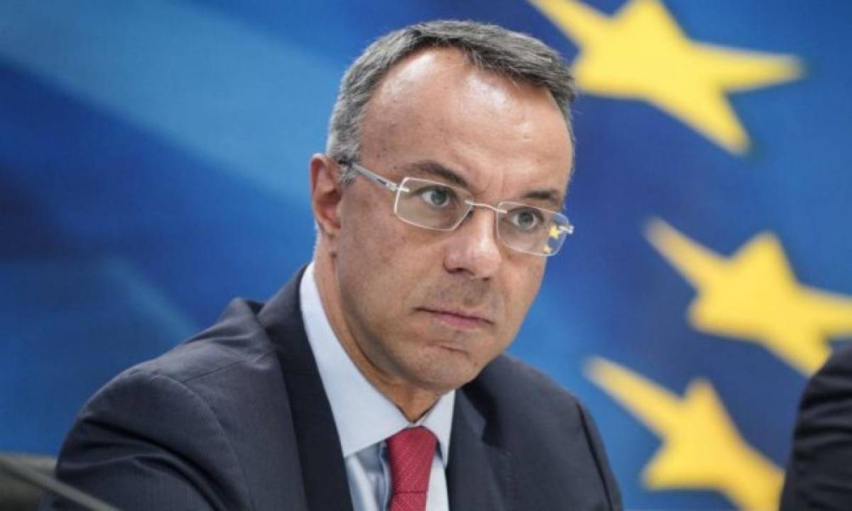 Σταϊκούρας: Μόνιμες μειώσεις φόρων-εισφορών μετά τον κορονοϊό