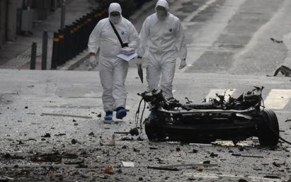 Διεθνή ΜΜΕ: Πως μεταδίδουν την έκρηξη στο κέντρο της Αθήνας