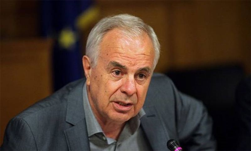 Αποστόλου: Όσο είμαι εγώ υπουργός δεν θα υπάρξουν ανακτήσεις επιδομάτων
