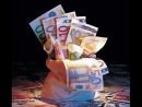 Στην τσιμπίδα του ΥΠΟΙΚ πλούσιες αμοιβές και πενιχρές δηλώσεις - 90 χρωστούν 36 εκατ. ευρώ 