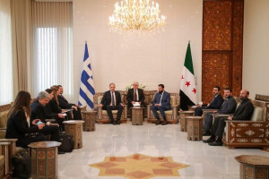 Διπλωματικές πηγές: Η Ελλάδα διεκδικεί ενεργό ρόλο στη Συρία