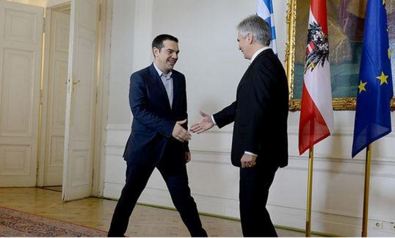 Σε εξέλιξη η συνάντηση Αλ. Τσίπρα με τον καγκελάριο της Αυστρίας Β. Φάιμαν