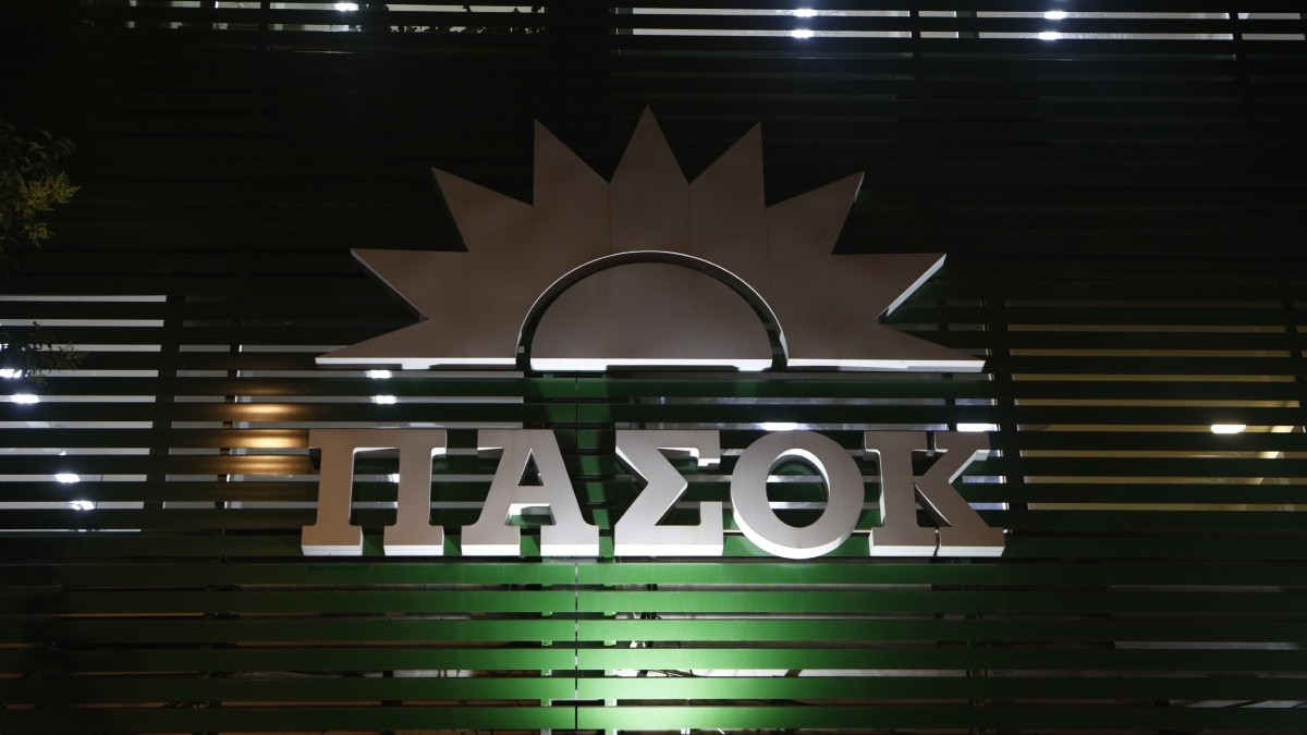 ΠΑΣΟΚ κατά κυβέρνησης για ΟΠΕΚΕΠΕ: Το Μαξίμου ενορχήστρωσε τις παράνομες επιδοτήσεις