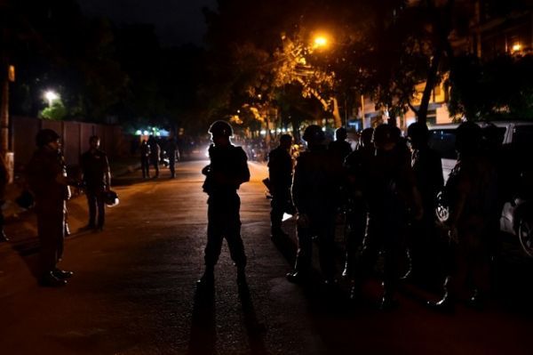 Μακελειό στο Μπαγκλαντές:26 νεκροί από επίθεση σε εστιατόριο (φωτό-βίντεο)