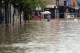 Νότια Κορέα: 21 νεκροί από καταρρακτώδεις βροχές
