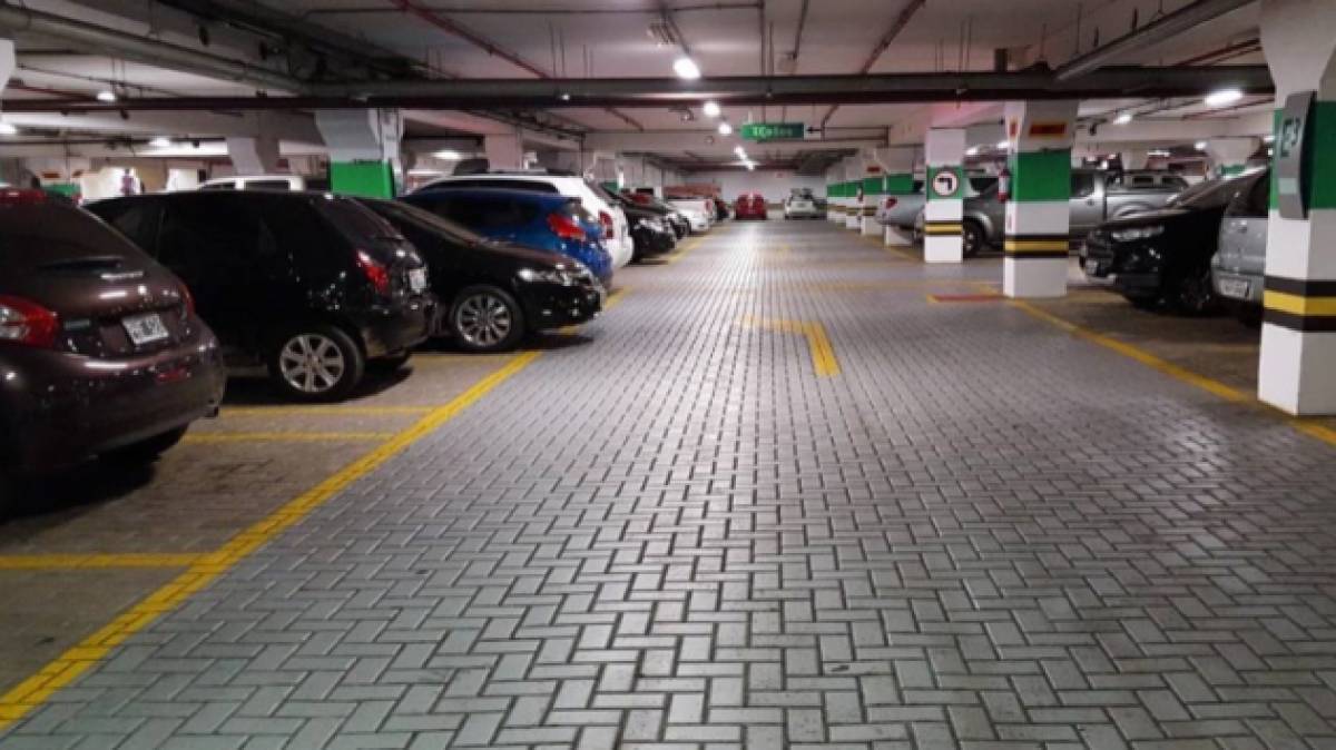 Στον «αέρα» χιλιάδες θέσεις πάρκινγκ σε όλη την Ελλάδα