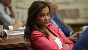 Η μομφή του Τσίπρα και το κερδισμένο στοίχημα της Ντόρας