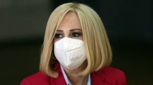 Γεννηματά:Δεν θα αφήσουμε την Εύβοια να γίνει όμηρος ιδιωτικών συμφερόντων
