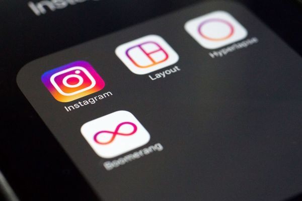 Το Instagram θα επιτρέψει στους χρήστες να «κατεβάσουν» προσωπικά δεδομένα