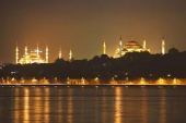 Τουρκία: Ξεπουλάνε ομόλογα και μετοχές