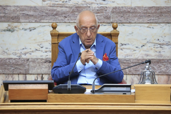 Κακλαμάνης: Εγκαινίασε έκθεση για την ιστορία της Πράσινης Γραμμής στη Λευκωσία