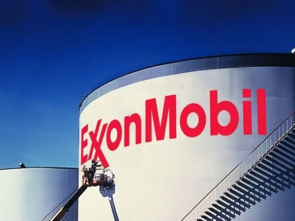 Exxon Mobil: Εγκαταλείπει τη Ρωσία λόγω των ενεργειακών κυρώσεων