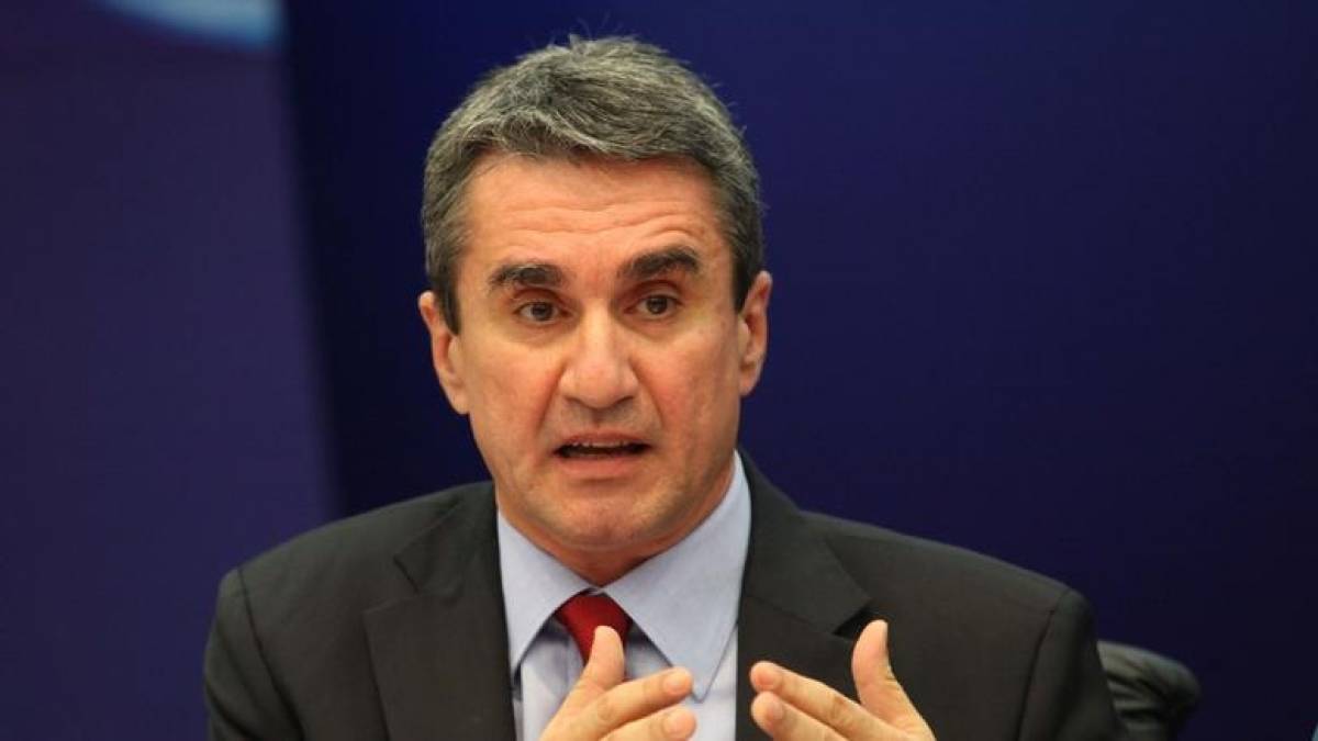 Λοβέρδος: Οι φήμες περί δωροδοκίας είναι για γέλια