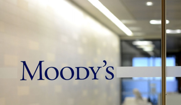 Η Moody’s αναβάθμισε το outlook της Πορτογαλίας