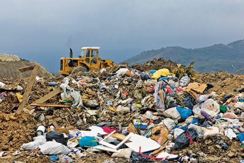Ευρωπαϊκή...καμπάνα 10 εκατ. ευρώ στην Ελλάδα για τις παράνομες χωματερές
