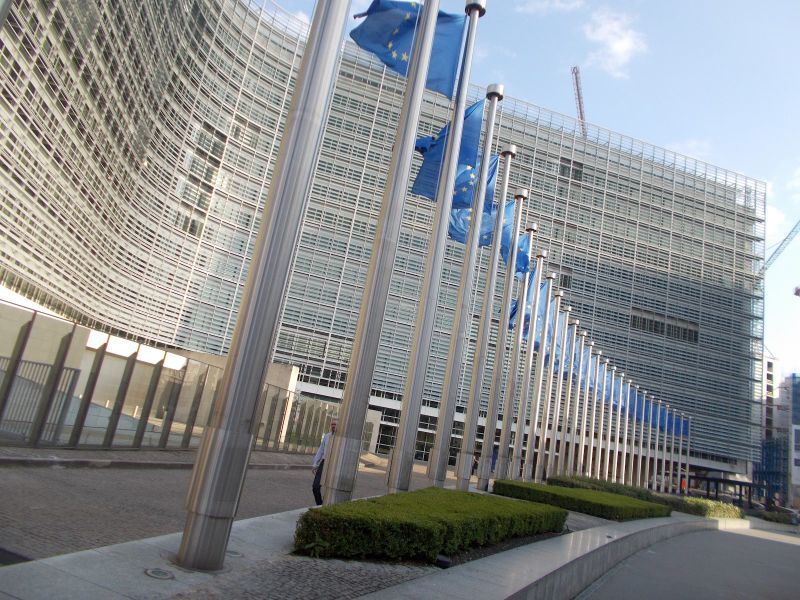 Κομισιόν: Οι αποφάσεις στα χέρια της Αθήνας