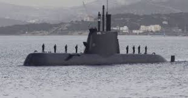 Telegraph: Αποζημίωση ύψους 7 δισ. για τα υποβρύχια ζητά η Ελλάδα