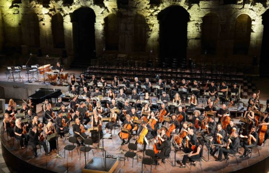 Φεστιβάλ Αθηνών: Μεγάλες Ορχήστρες στο Ηρώδειο κι ένας… ροκ σταρ στην Επίδαυρο