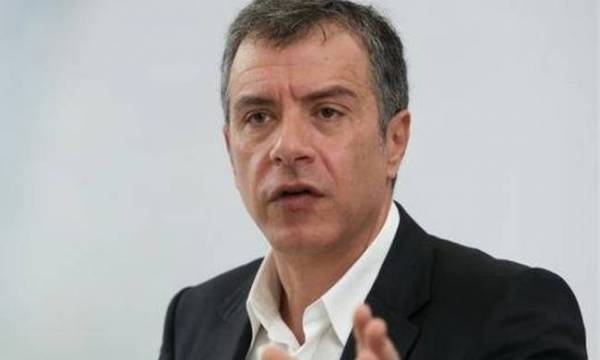 Θεοδωράκης: Κατοχυρωμένα με αγώνες τα δικαιώματα των ανθρώπων με αναπηρία