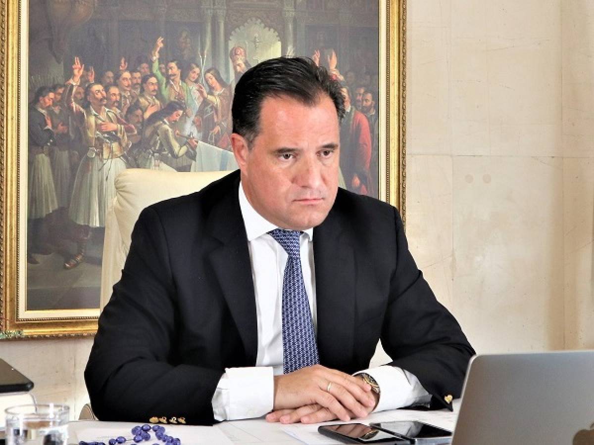Γεωργιάδης: Σε έναν χρόνο θα ασθενήσουν όλοι οι ανεμβολίαστοι