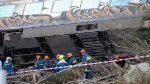 Τέμπη: Ο σταθμάρχης ειδοποιήθηκε 17 λεπτά πριν τη σύγκρουση!