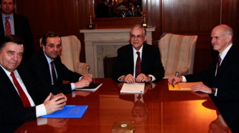 Σε εξέλιξη η κρίσιμη συνάντηση των πολιτικών αρχηγών