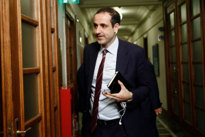 Δημητριάδης στην Επιτροπή Θεσμών: Αρνήθηκε κάθε σχέση ΕΥΠ-Predator