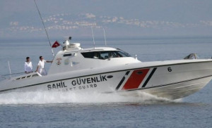 Τουρκικό λιμενικό για Ελλάδα: Κακομεταχειρίζεται τους πρόσφυγες στο Αιγαίο