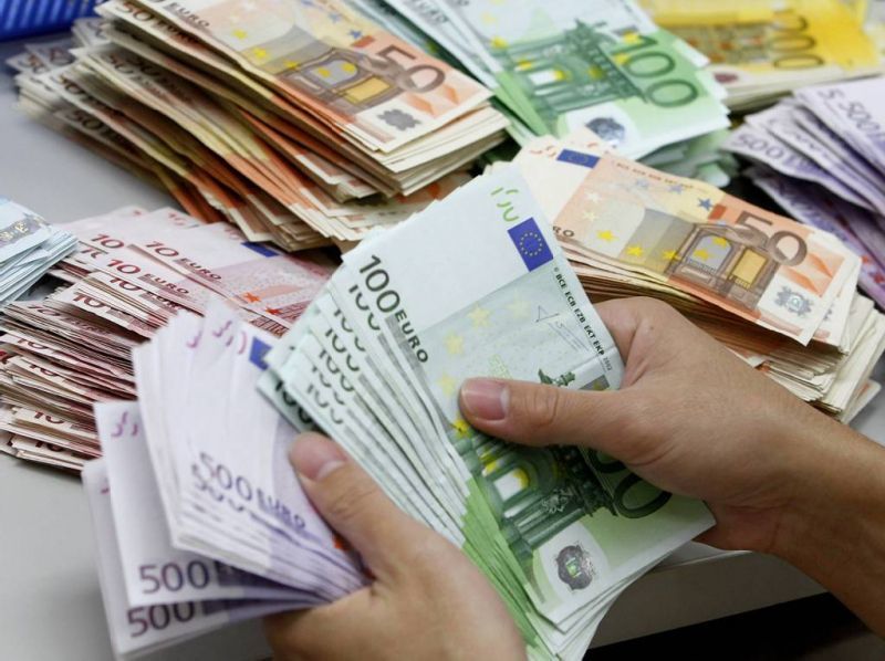 Ρεκόρ αναφορών στην ελβετική αρχή για το ξέπλυμα μαύρου χρήματος το 2014