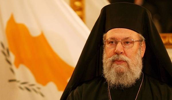 Ο Αρχιεπίσκοπος Κύπρου Χρυσόστομος αποκάλυψε πως πάσχει από καρκίνο