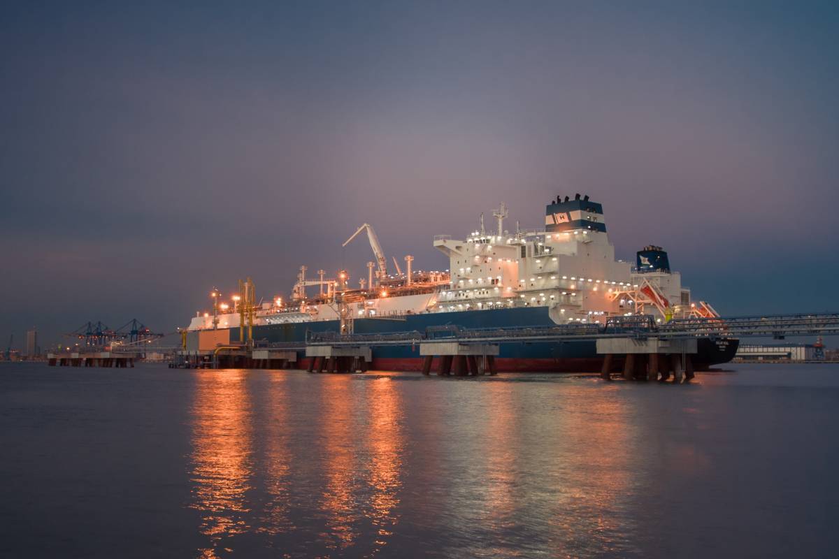 Ενδιαφέρον της Mytilineos για την προμήθεια LNG στη ΔΕΦΑ